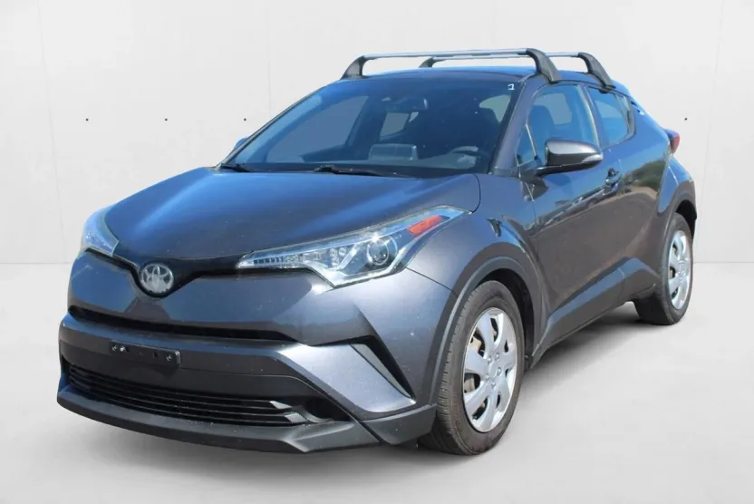 2019 Toyota C-HR XLE Limited photo 1