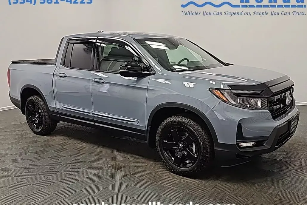 2026 Honda Ridgeline Black Edition photo 1