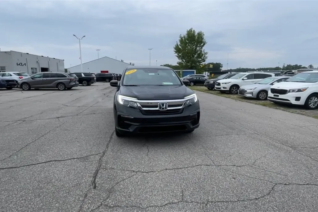 2020 Honda Pilot LX photo 1