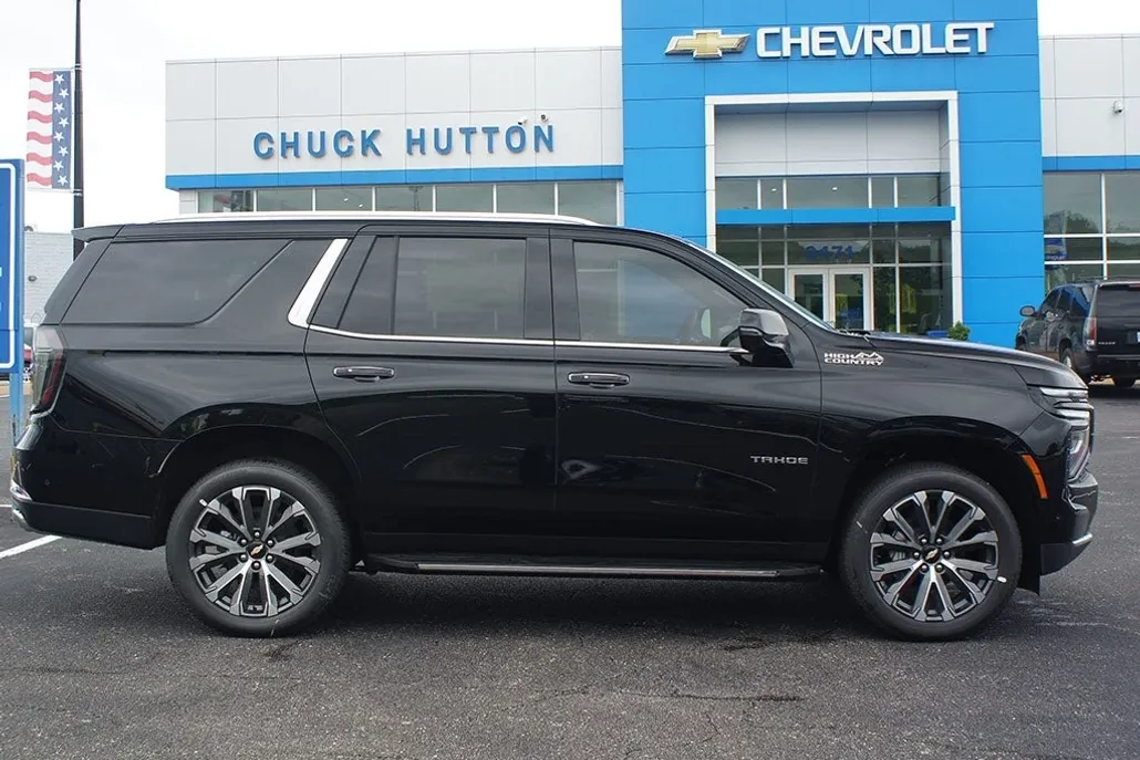 2025 Chevrolet Tahoe High Country photo 1