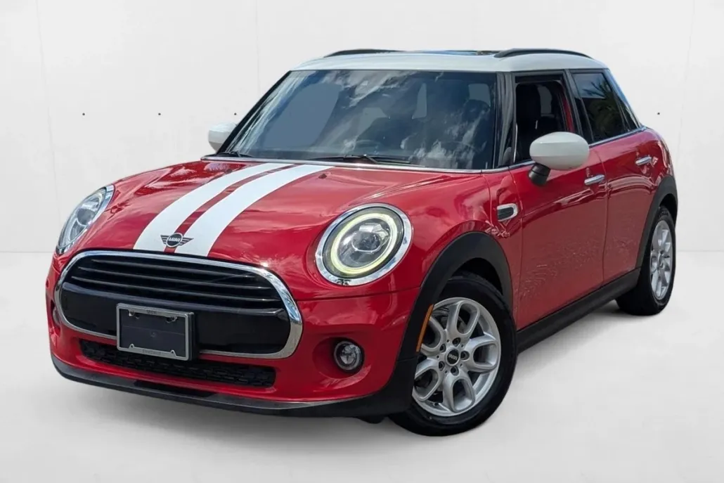 2020 Mini Cooper 4 Door Hardtop photo 1