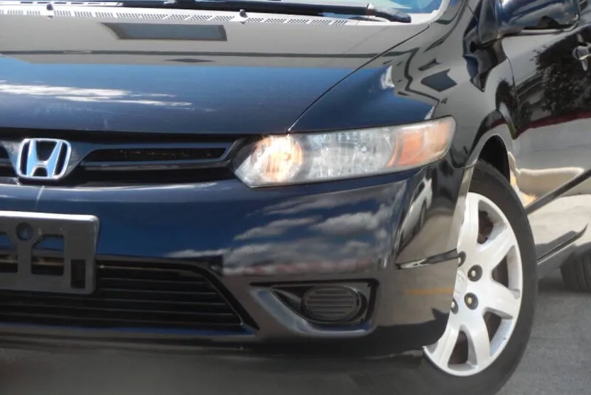 2006 Honda Civic LX photo 1