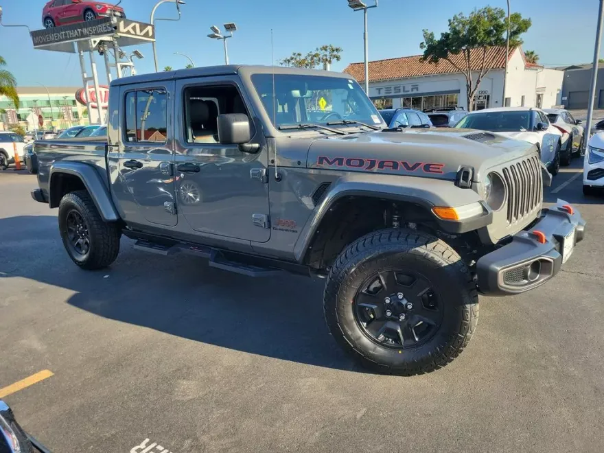 2021 Jeep Gladiator Mojave photo 1