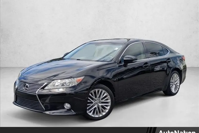 2013 Lexus ES 350 photo 1