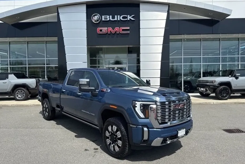 2025 Gmc Sierra 3500 HD Denali photo 1