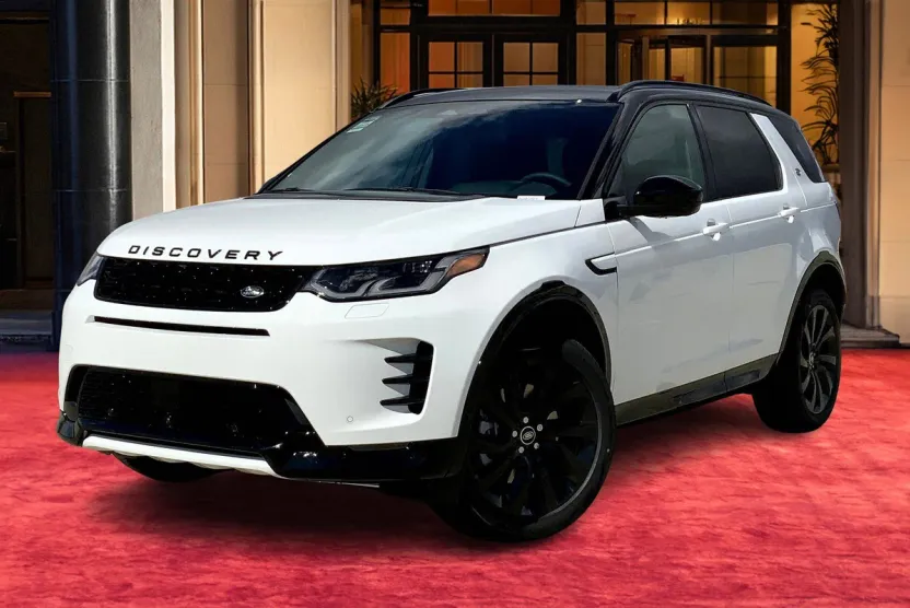 2025 Land Rover Discovery Sport Dynamic SE photo 1