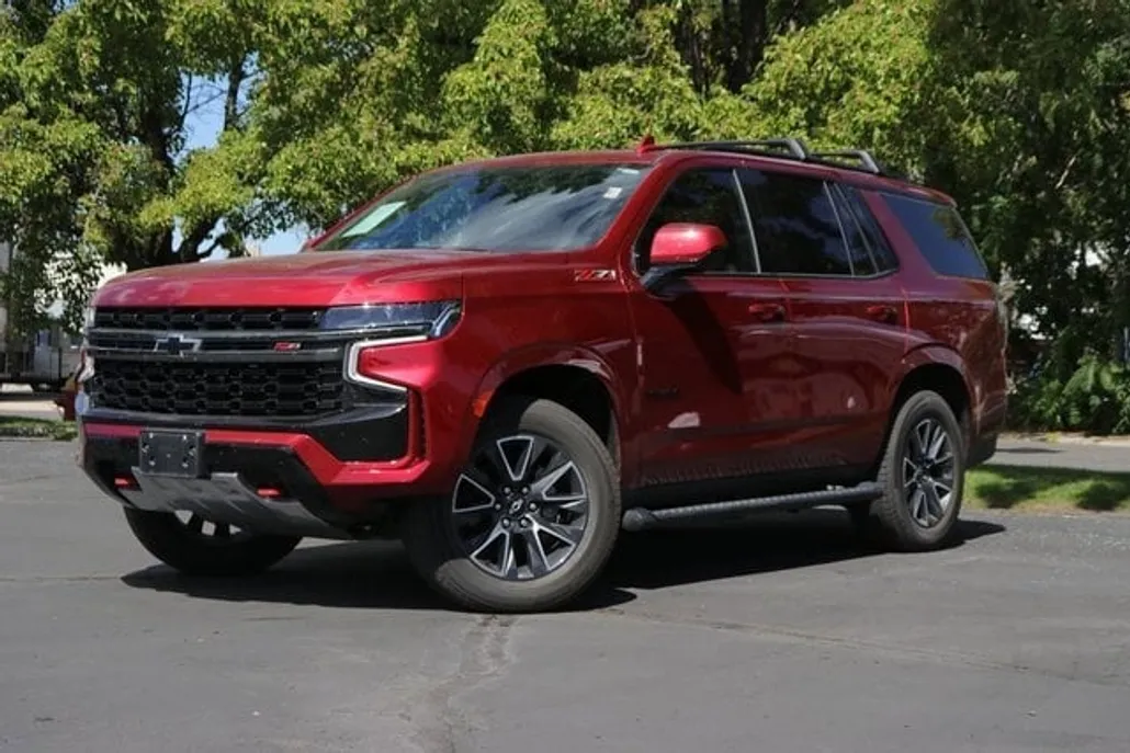 2021 Chevrolet Tahoe Z71 photo 1