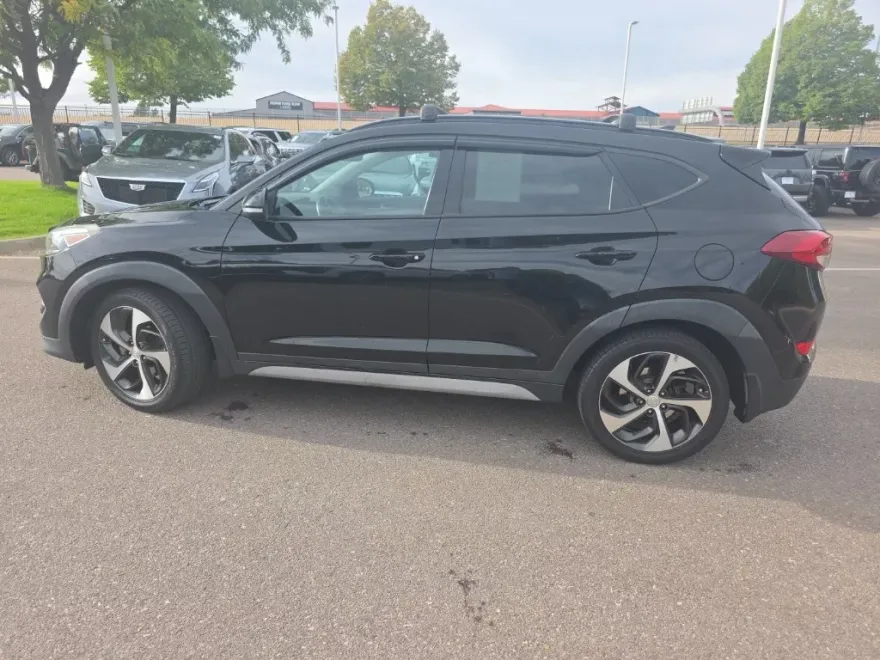 2018 Hyundai Tucson Value photo 1