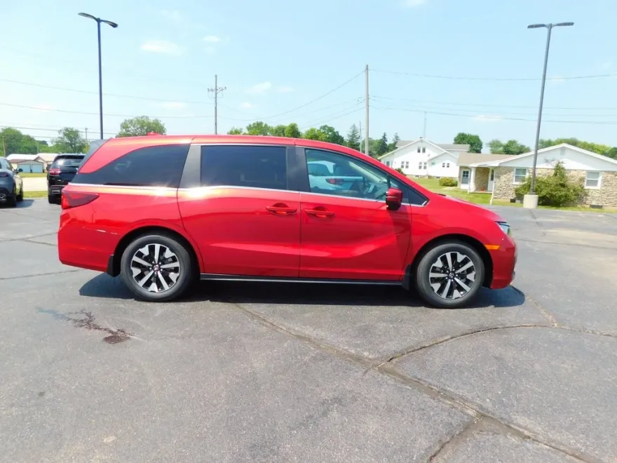 2025 Honda Odyssey EX-L photo 1
