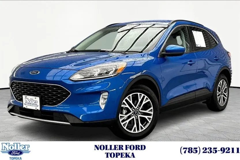 2021 Ford Escape SEL photo 1