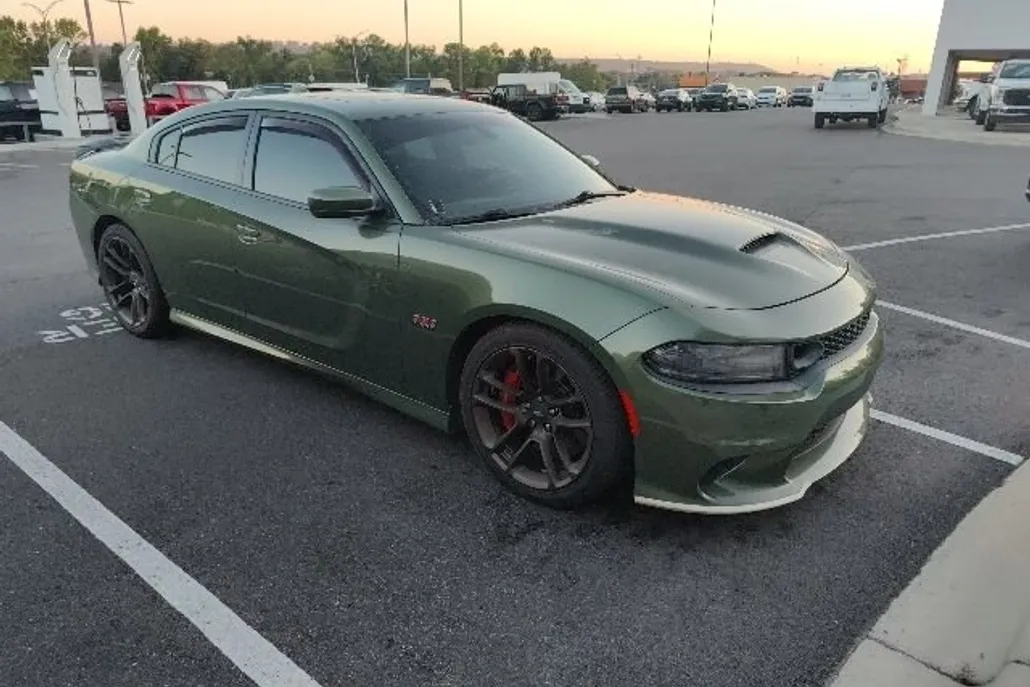 2020 Dodge Charger R/T Scat Pack photo 1