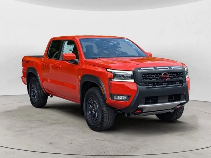 2025 Nissan Frontier PRO-4X photo 1
