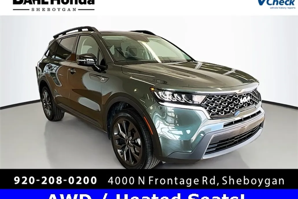 2023 Kia Sorento LX photo 1