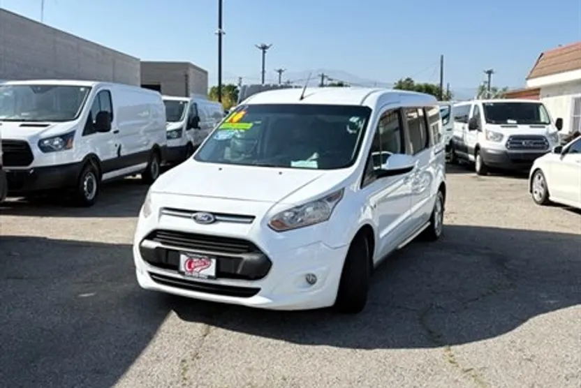 2014 Ford Transit Connect Titanium photo 1
