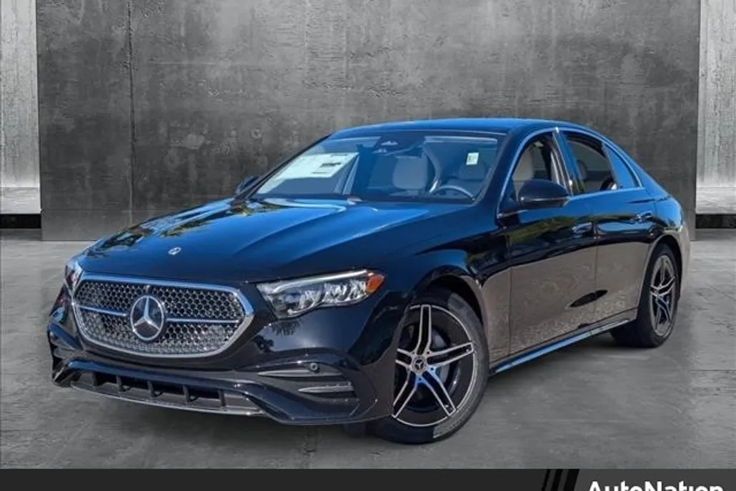 2025 Mercedes Benz E 350 4MATIC photo 1