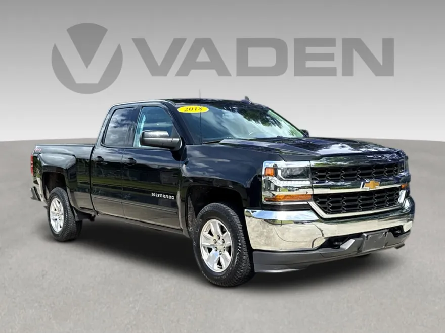 2018 Chevrolet Silverado 1500 LT photo 1