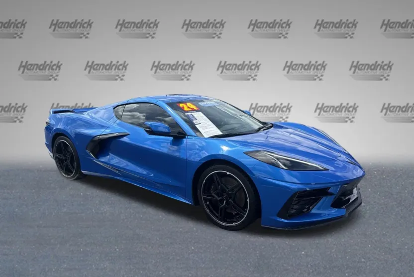 2024 Chevrolet Corvette Stingray 2LT photo 1