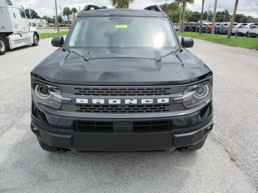 2024 Ford Bronco Sport Badlands photo 1