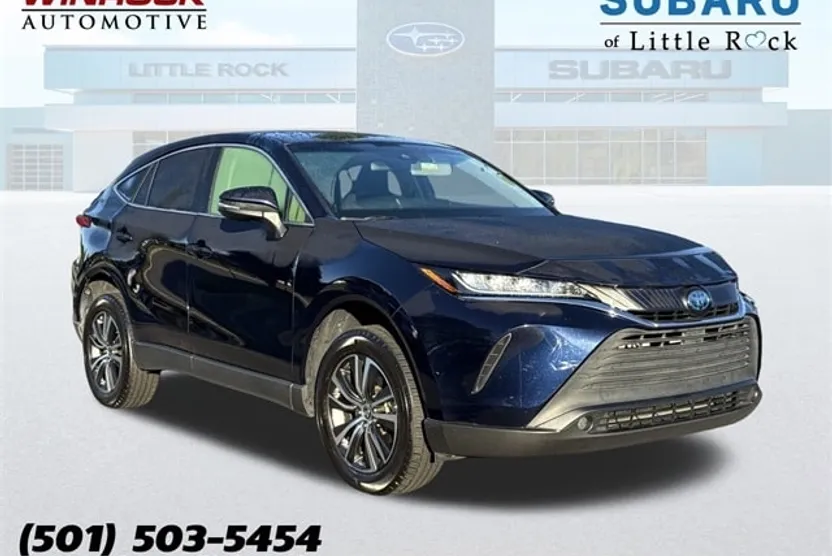 2022 Toyota Venza LE photo 1