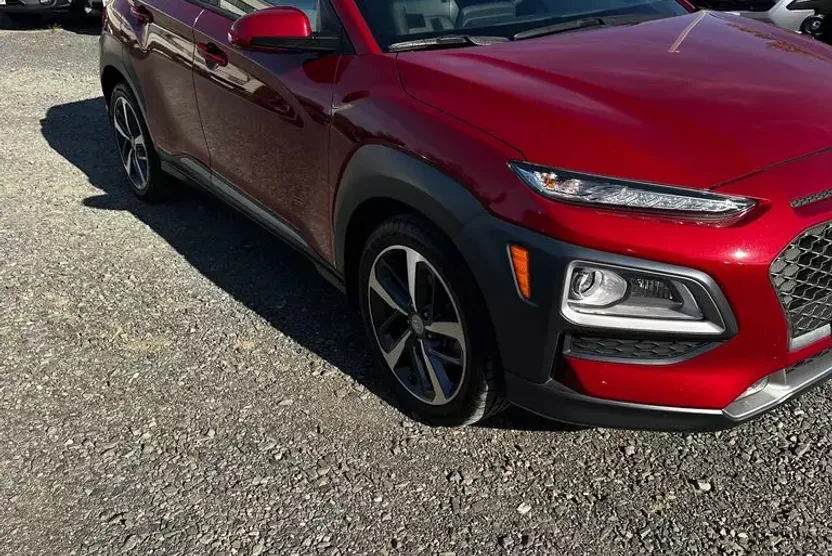 2021 Hyundai Kona Limited photo 1