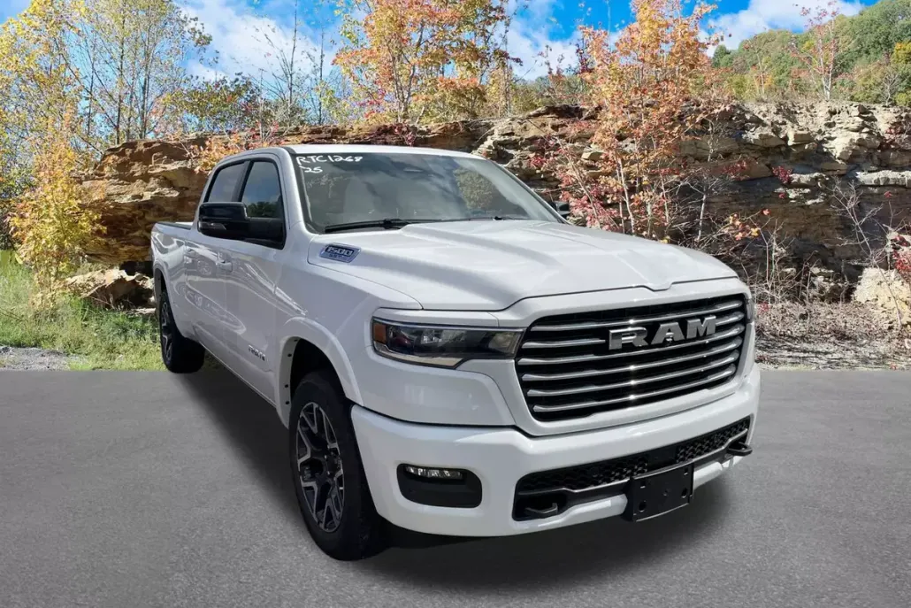 2025 Ram 1500 Laramie photo 1