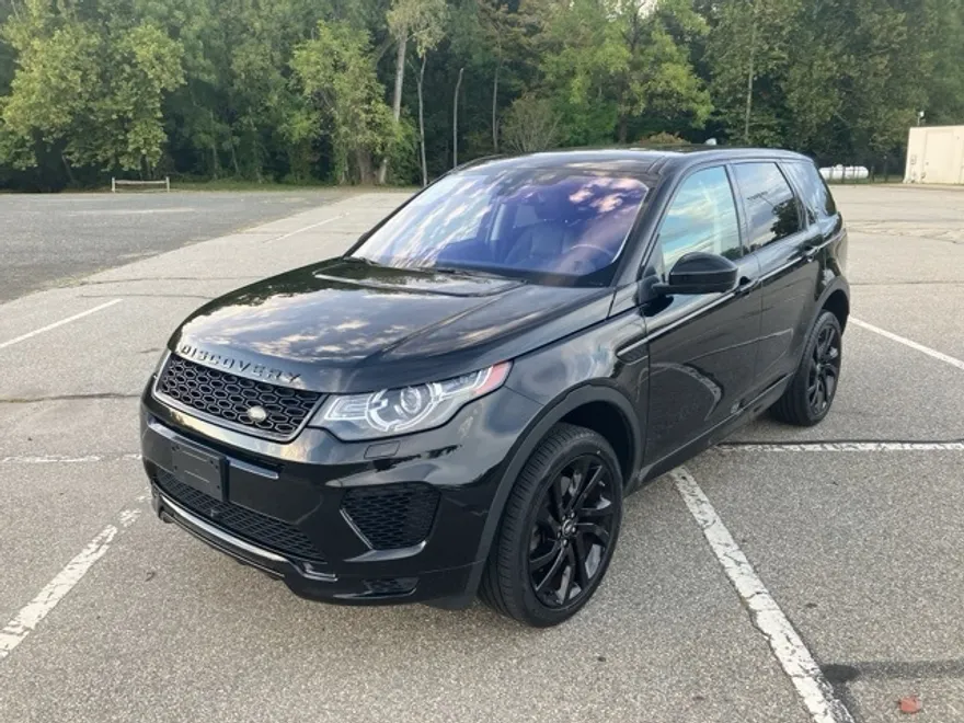 2019 Land Rover Discovery Sport HSE photo 1