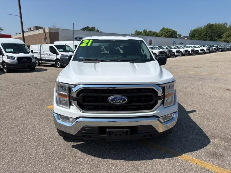 2021 Ford F-150 XLT photo 1
