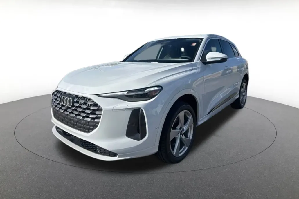 2025 Audi Q5 Premium Plus TFSI photo 1