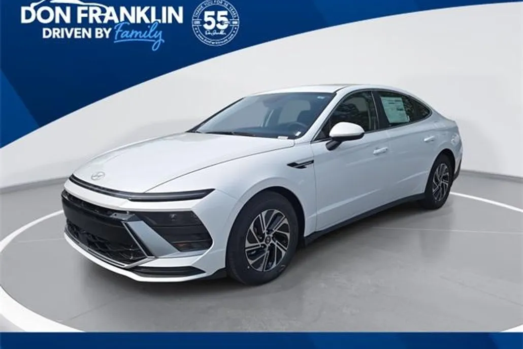 2026 Hyundai Sonata Hybrid Blue photo 1