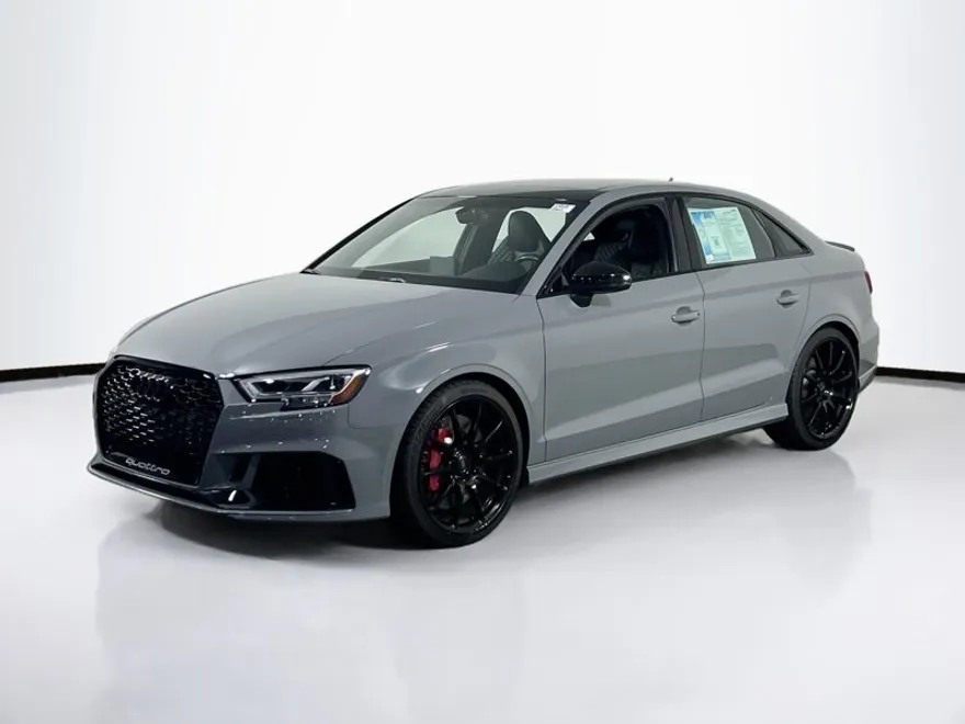 2018 Audi RS 3 Base photo 1
