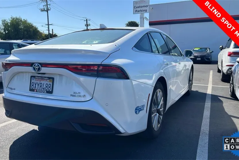 2021 Toyota Mirai XLE photo 1