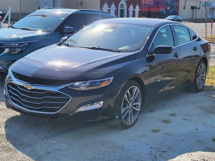 2023 Chevrolet Malibu 1LT photo 1