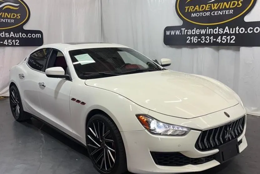 2018 Maserati Ghibli S photo 1