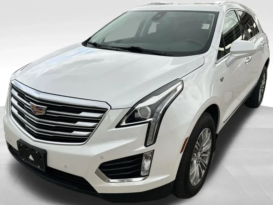 2018 Cadillac XT5 Luxury photo 1