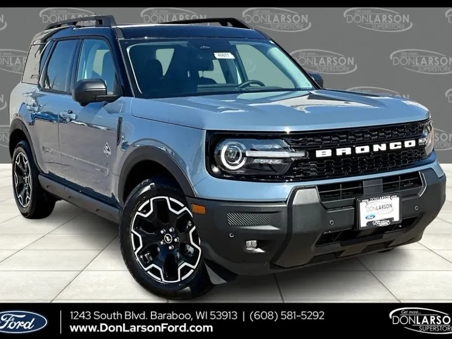 2025 Ford Bronco Sport Outer Banks photo 1