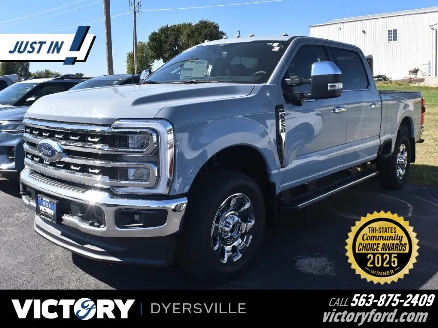 2026 Ford F-250 Lariat photo 1