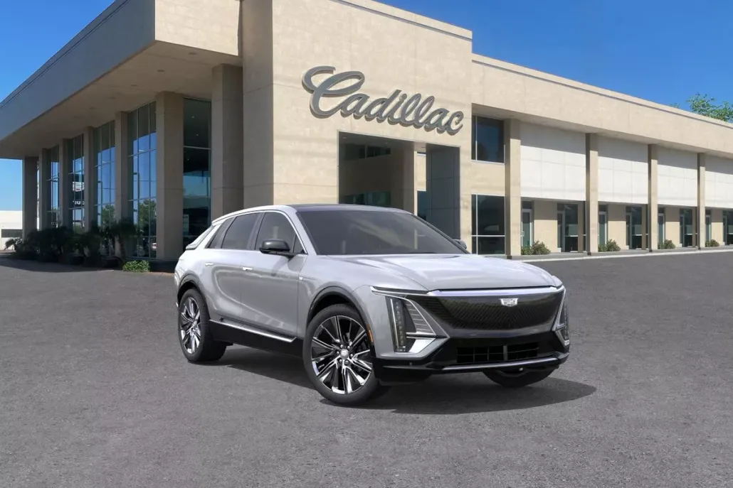 2025 Cadillac Lyriq Luxury photo 1