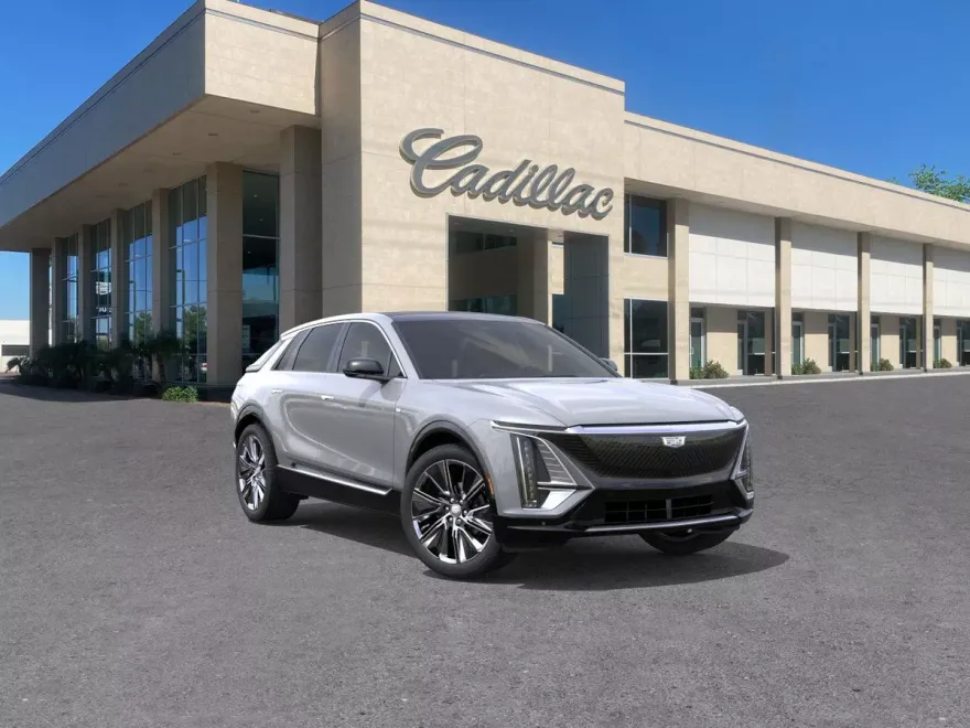 2025 Cadillac Lyriq Luxury photo 1