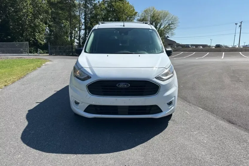 2020 Ford Transit Connect XLT photo 1