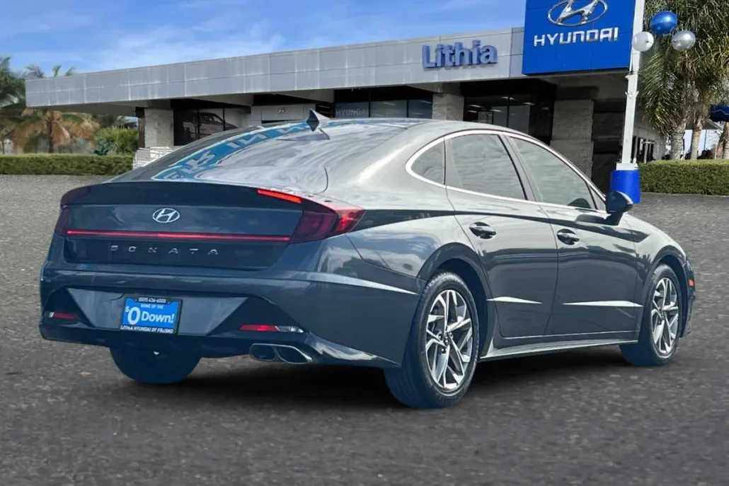 2021 Hyundai Sonata SEL photo 1