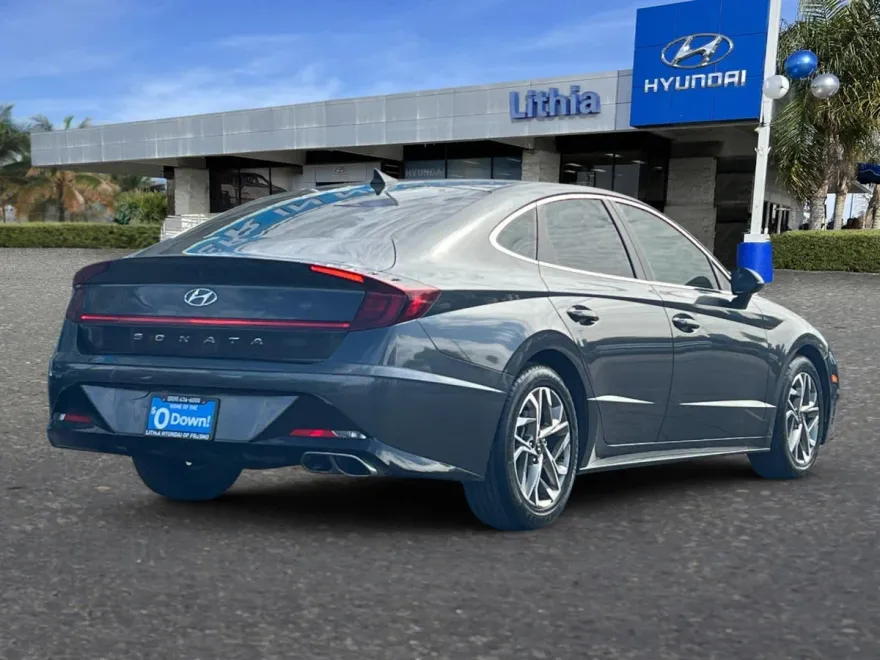 2021 Hyundai Sonata SEL photo 1