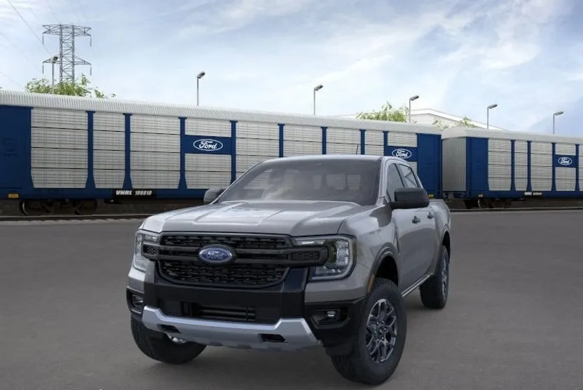 2025 Ford Ranger XLT photo 1