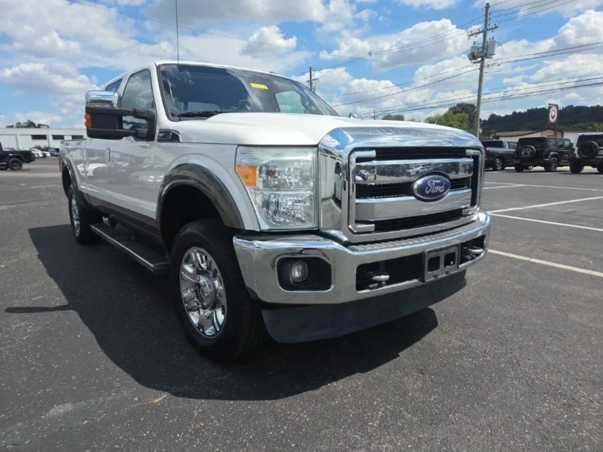 2016 Ford F-250 Lariat photo 1