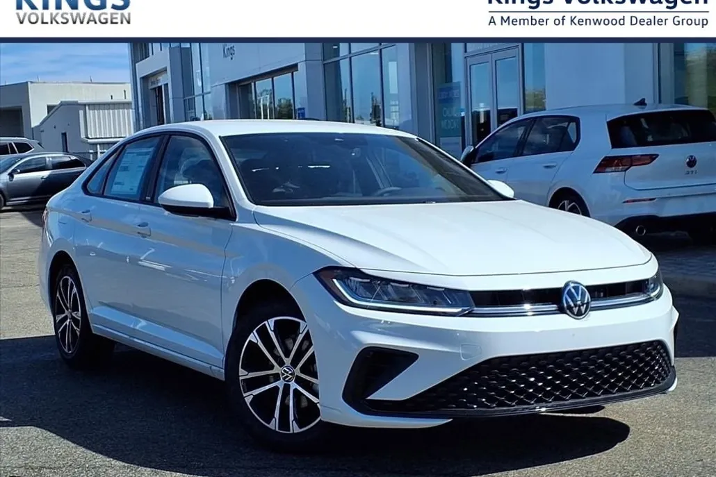 2026 Volkswagen Jetta Sport photo 1