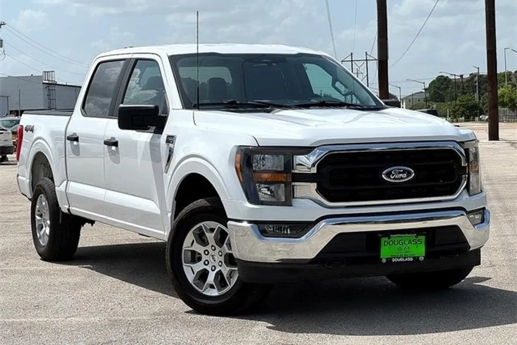 2023 Ford F-150 XLT photo 1