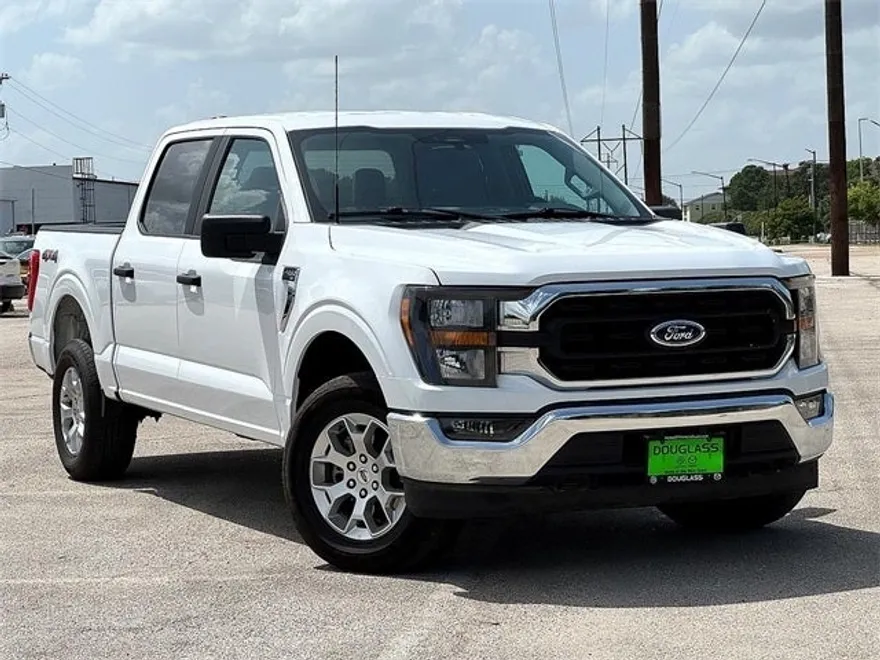 2023 Ford F-150 XLT photo 1
