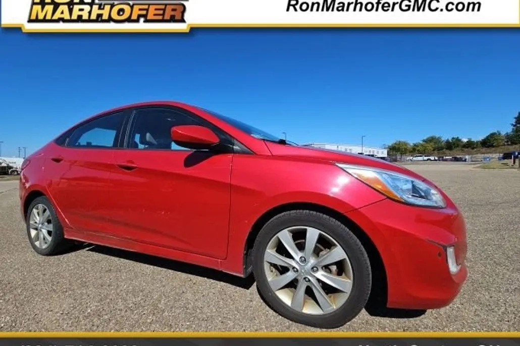 2014 Hyundai Accent GLS photo 1