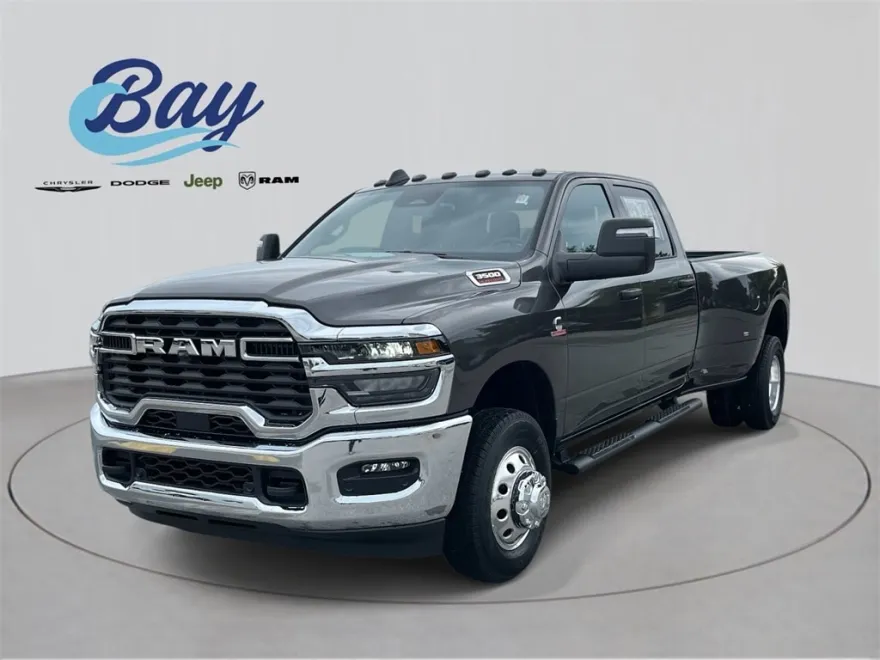 2025 Ram 3500 Tradesman photo 1