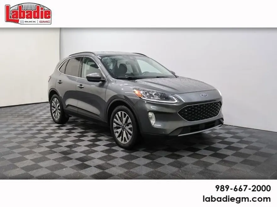 2022 Ford Escape Titanium Hybrid photo 1