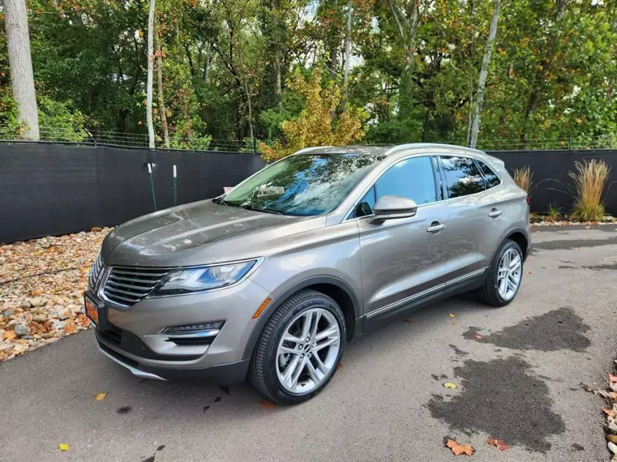 2017 Lincoln MKC Reserve photo 1